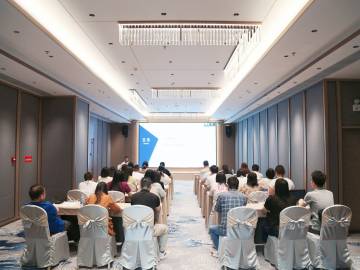 协会举办《民营经济促进法》专题政策解读培训会